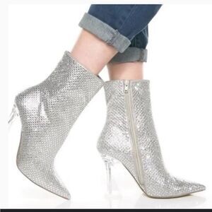 Steve Madden Vivy Silver Rhinestone Embellished Booties With Clear Heel Side Zip